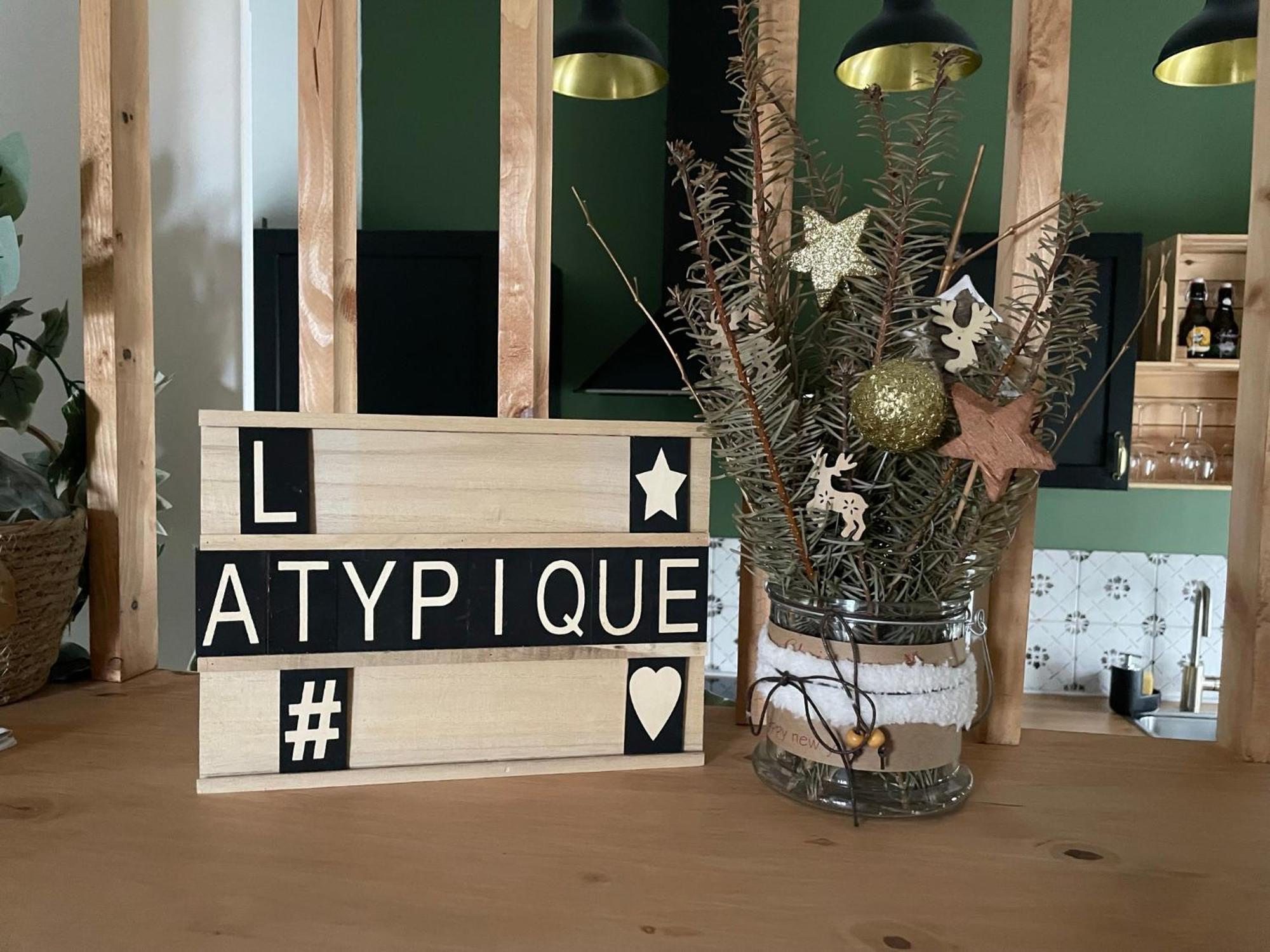 L'Atypique, Charmante Maison Avec Jardin Clos Amboise Exterior foto